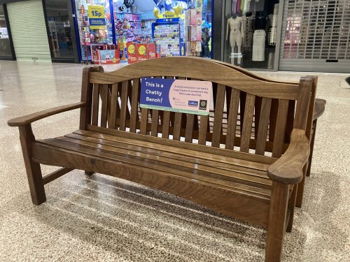 ‘Chatty Benches’ aim to get People Talking